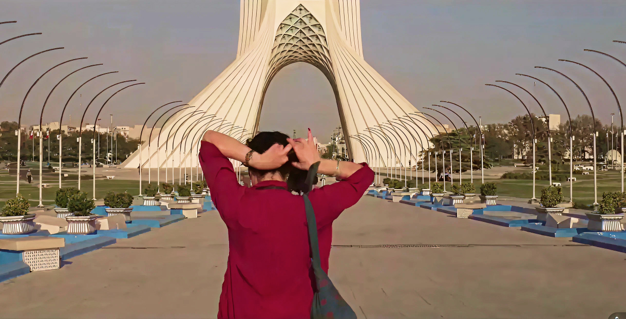 Prior to the nationwide internet shutdown, which started at the end of last week, viewers inside Iran were sharing with SAT-7 PARS their heartfelt hopes and fears about the protests.